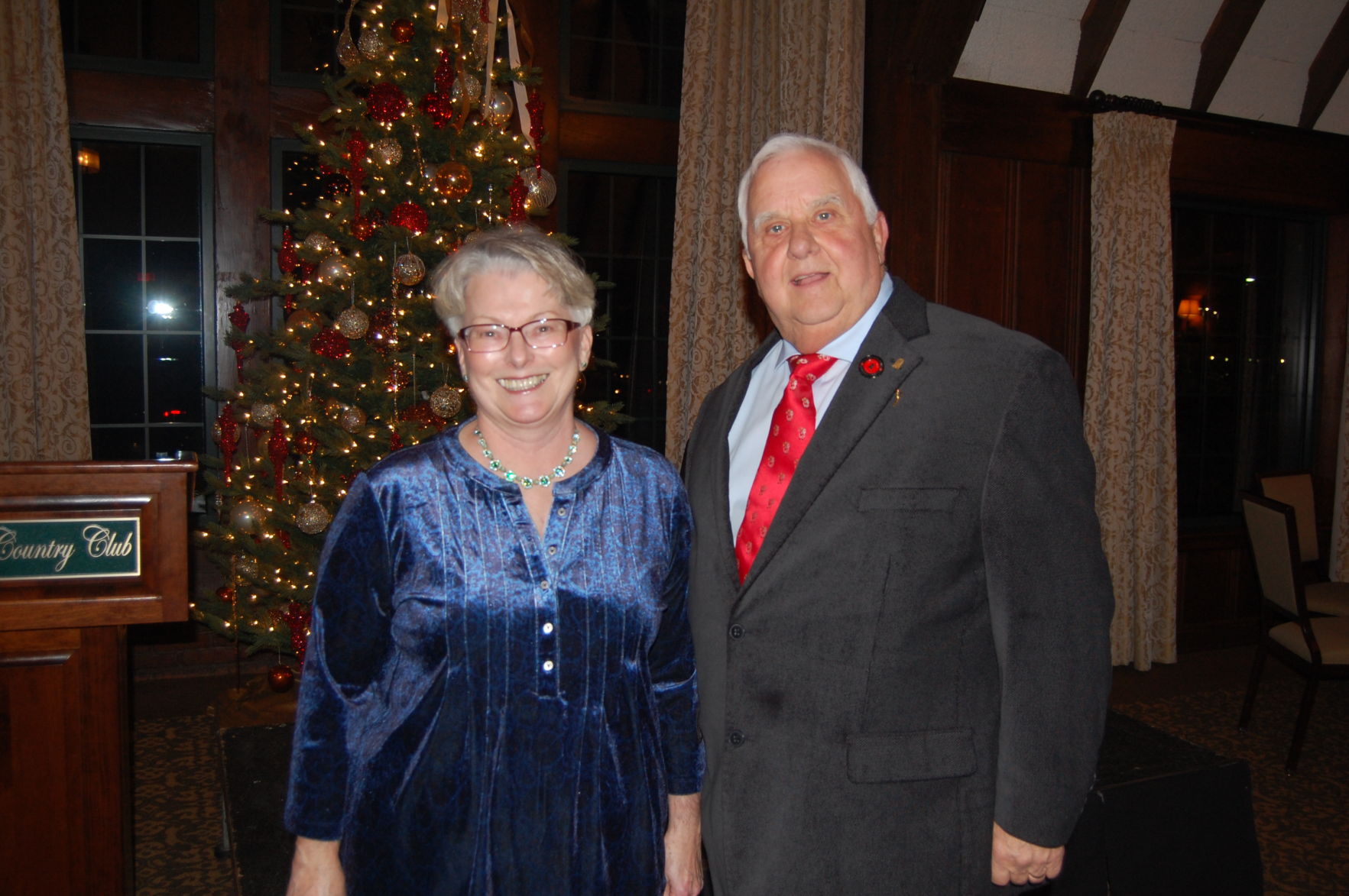 Elaine and Fred Noyes